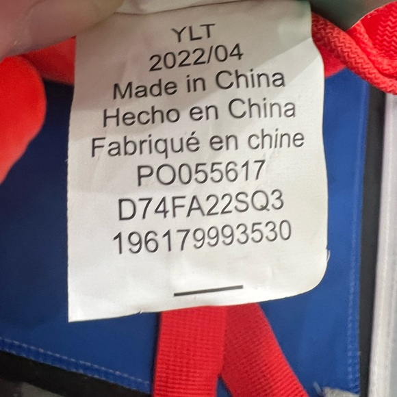 $28.00 NWOT Squishmallows Fifi the Fox 14”Backpack - Hand Wash Only - Picture 6 of 9